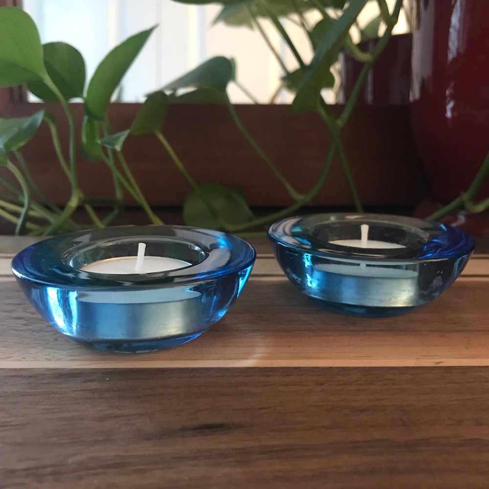 Set of 2 blue glass tea light holders